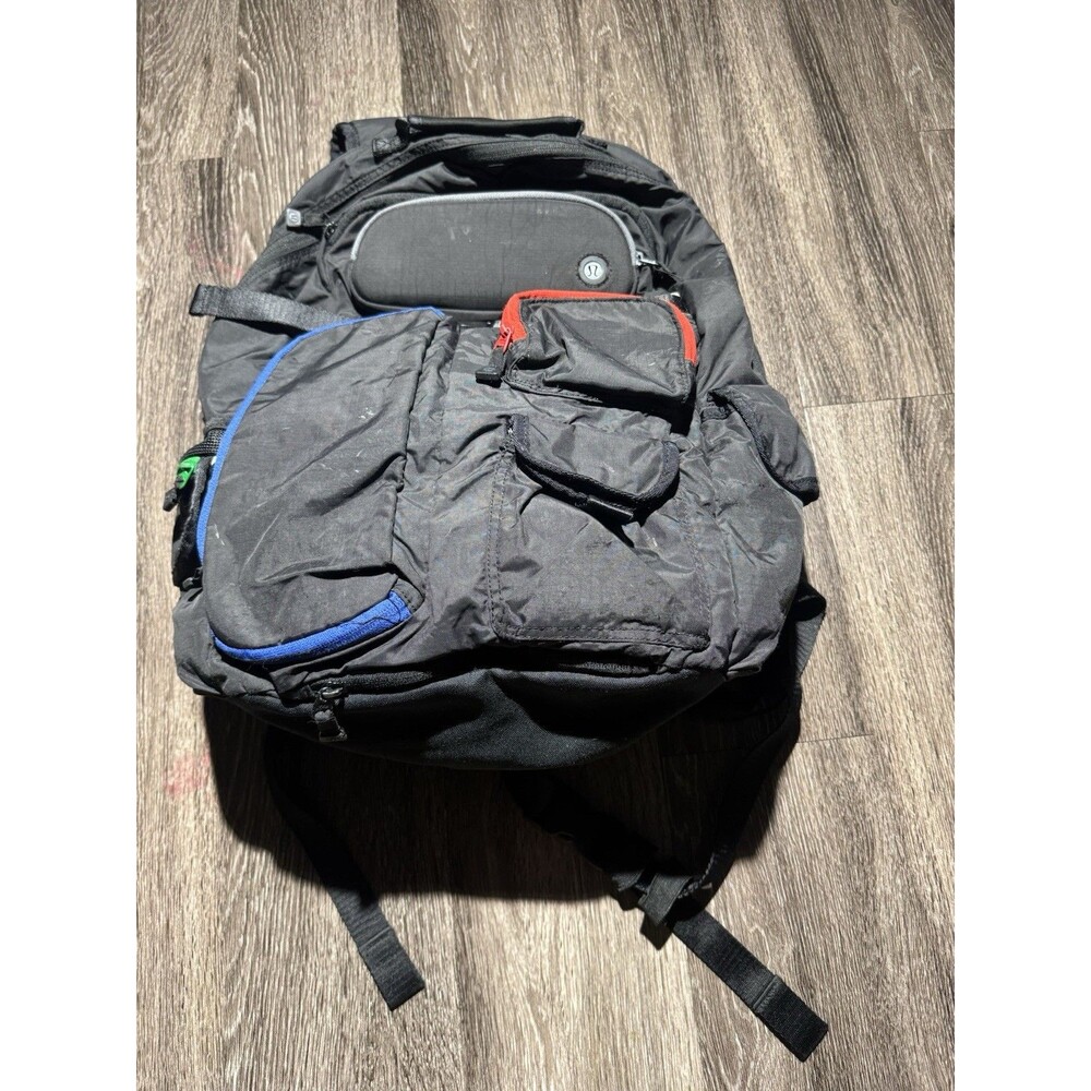 lululemon Cruiser Large Backpack 28L Black Utility Pockets Travel Gym